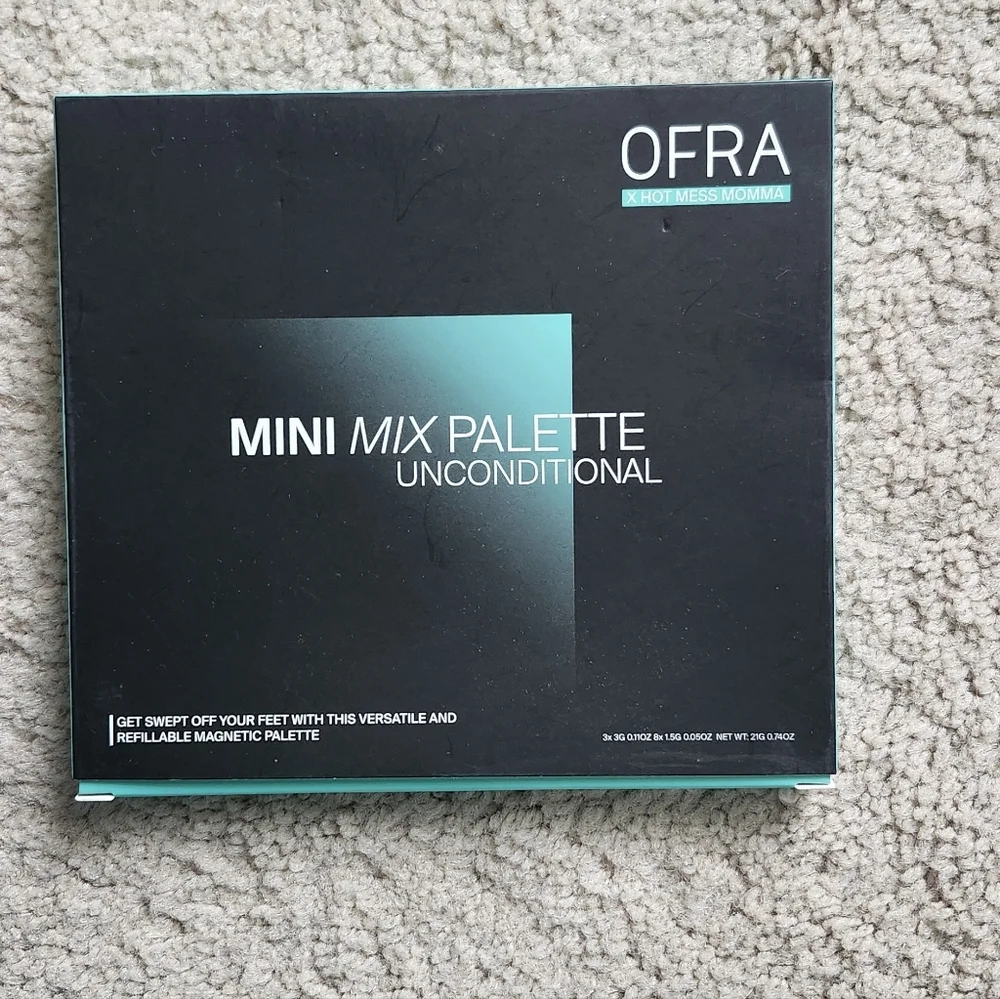 New OFRA X Hot Mess Momma Mini Mix Eyeshadow Palette Unconditional